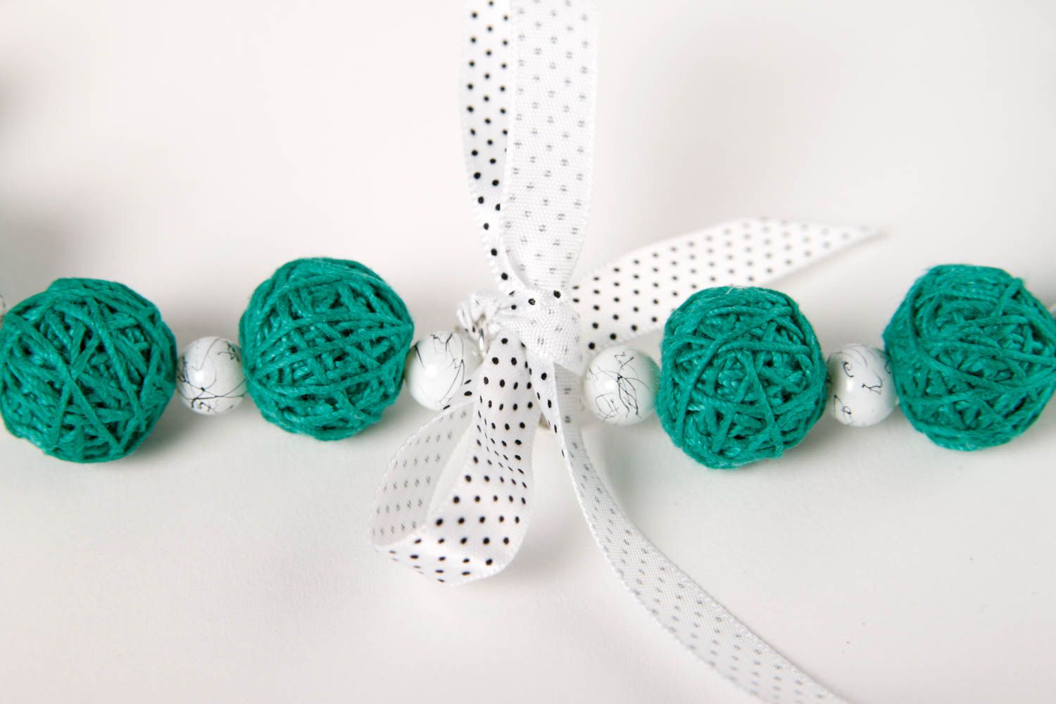 Handmade Damen Collier aus Fäden Accessoire für Frauen Schmuck Halskette grün foto 5
