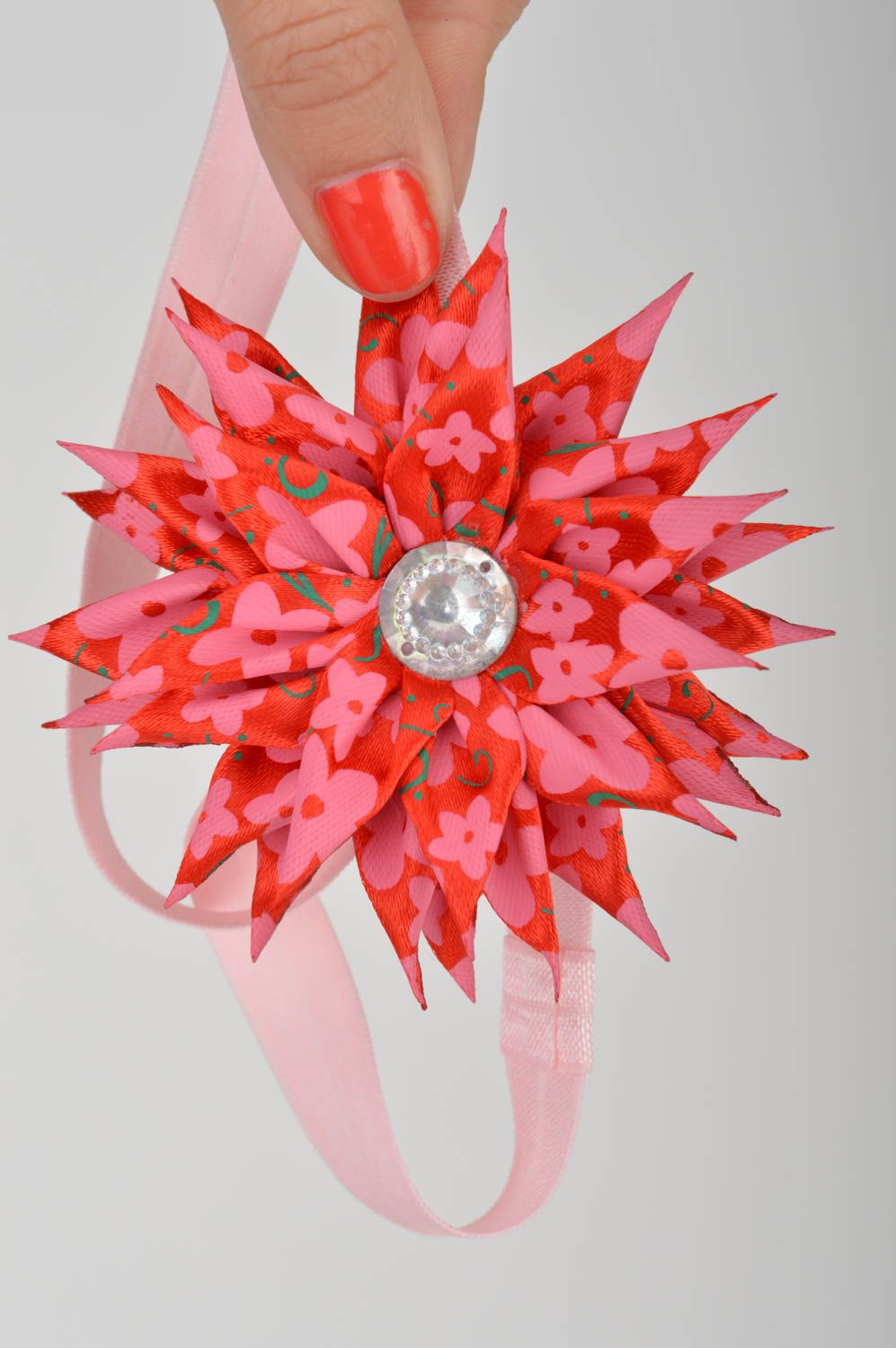 Handmade designer decorative elastic headband with large bright kanzashi flower photo 3