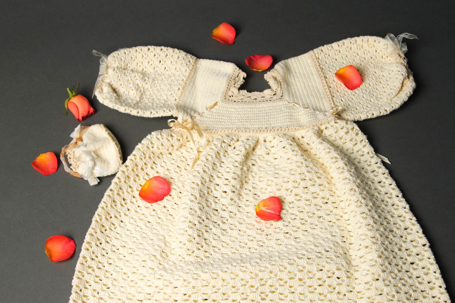 Handmade baptism outfit beautiful christening dresses baby bag crochet ideas photo 1