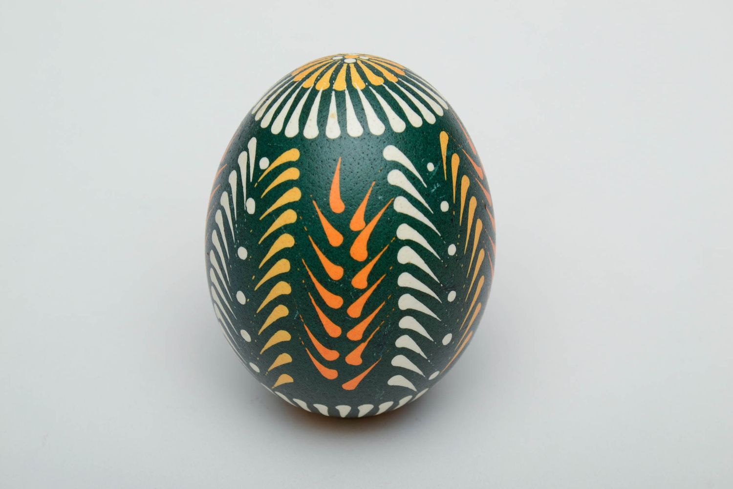 Handmade Easter egg with Lemkiv painting photo 2