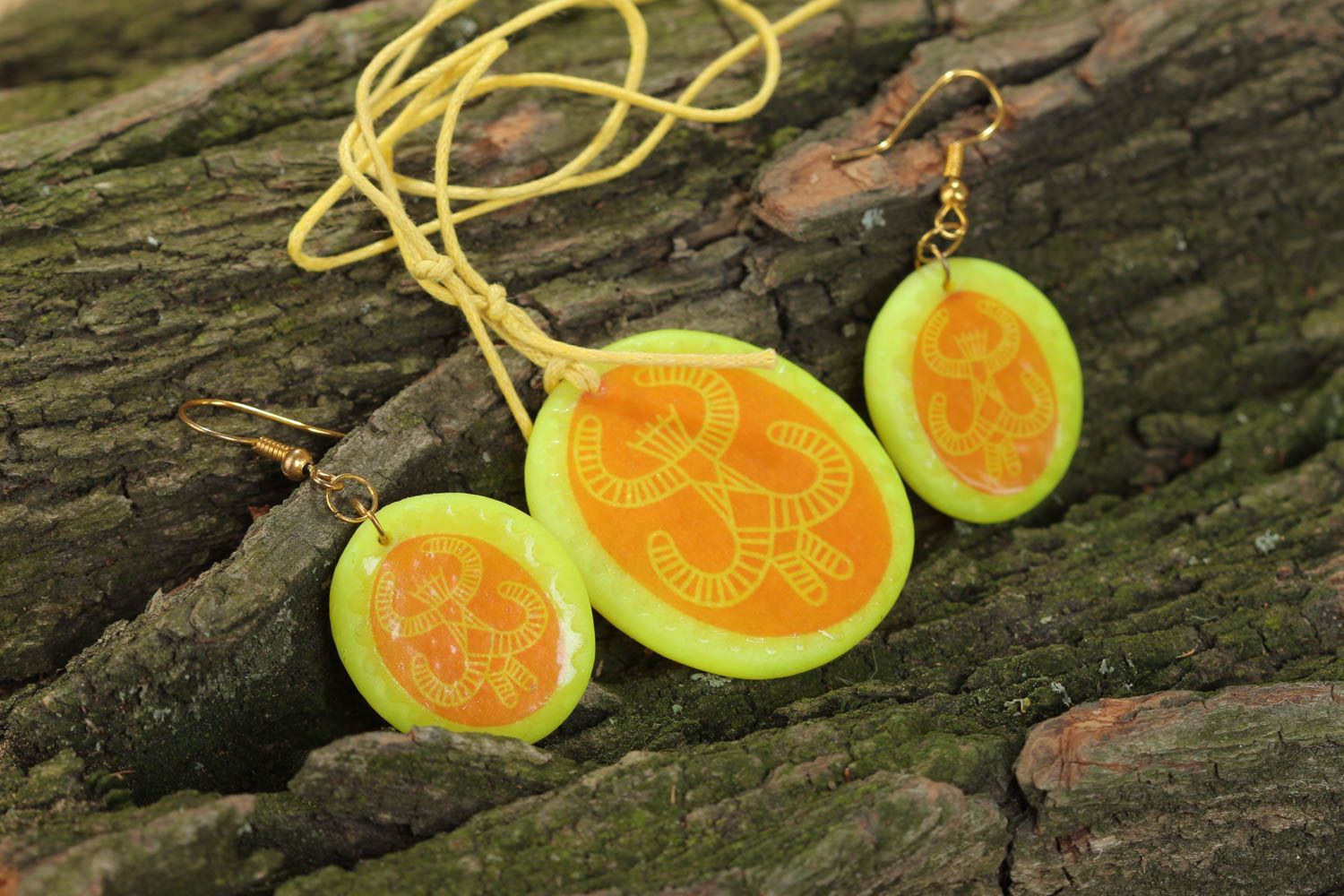 Handmade set of polymer clay jewelry earrings and pendant bright yellow with orange photo 1