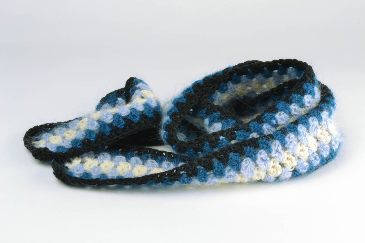 Warm crochet scarf photo 3