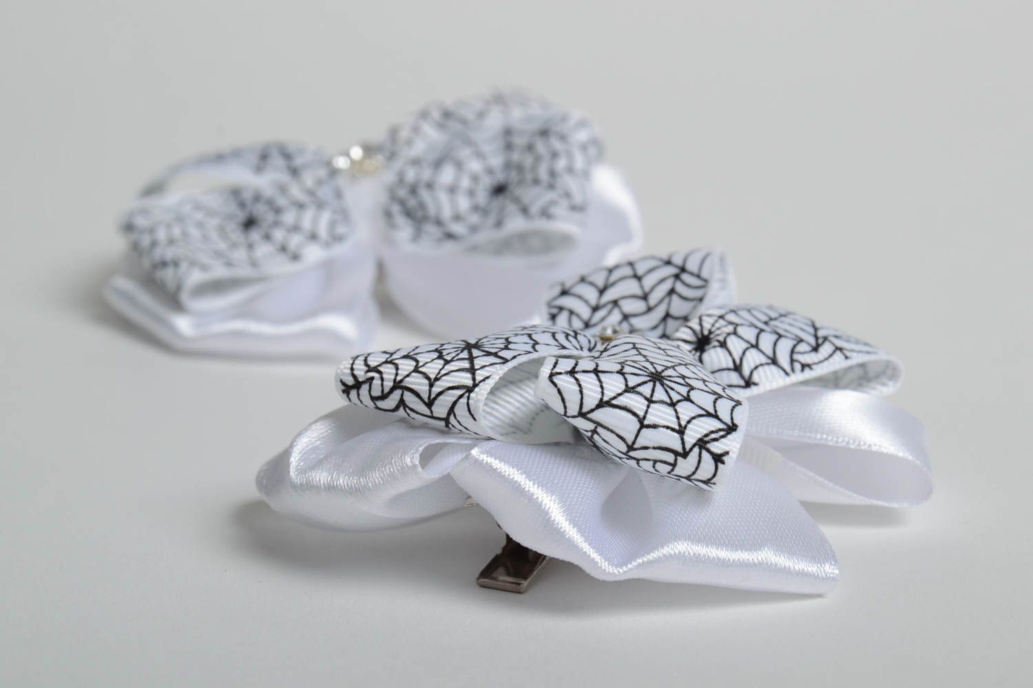 Set of 2 handmade satin ribbon bow hair clips designer barrettes hair bow photo 4
