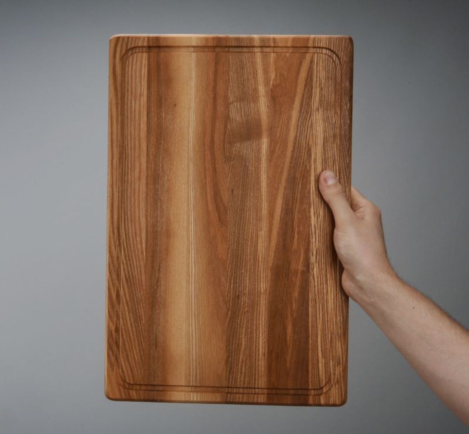 Wooden cutting board photo 2