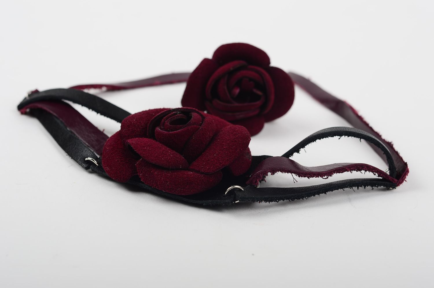 Set de Bijoux fait main en cuir avec roses bordeaux design Cadeau femme photo 2