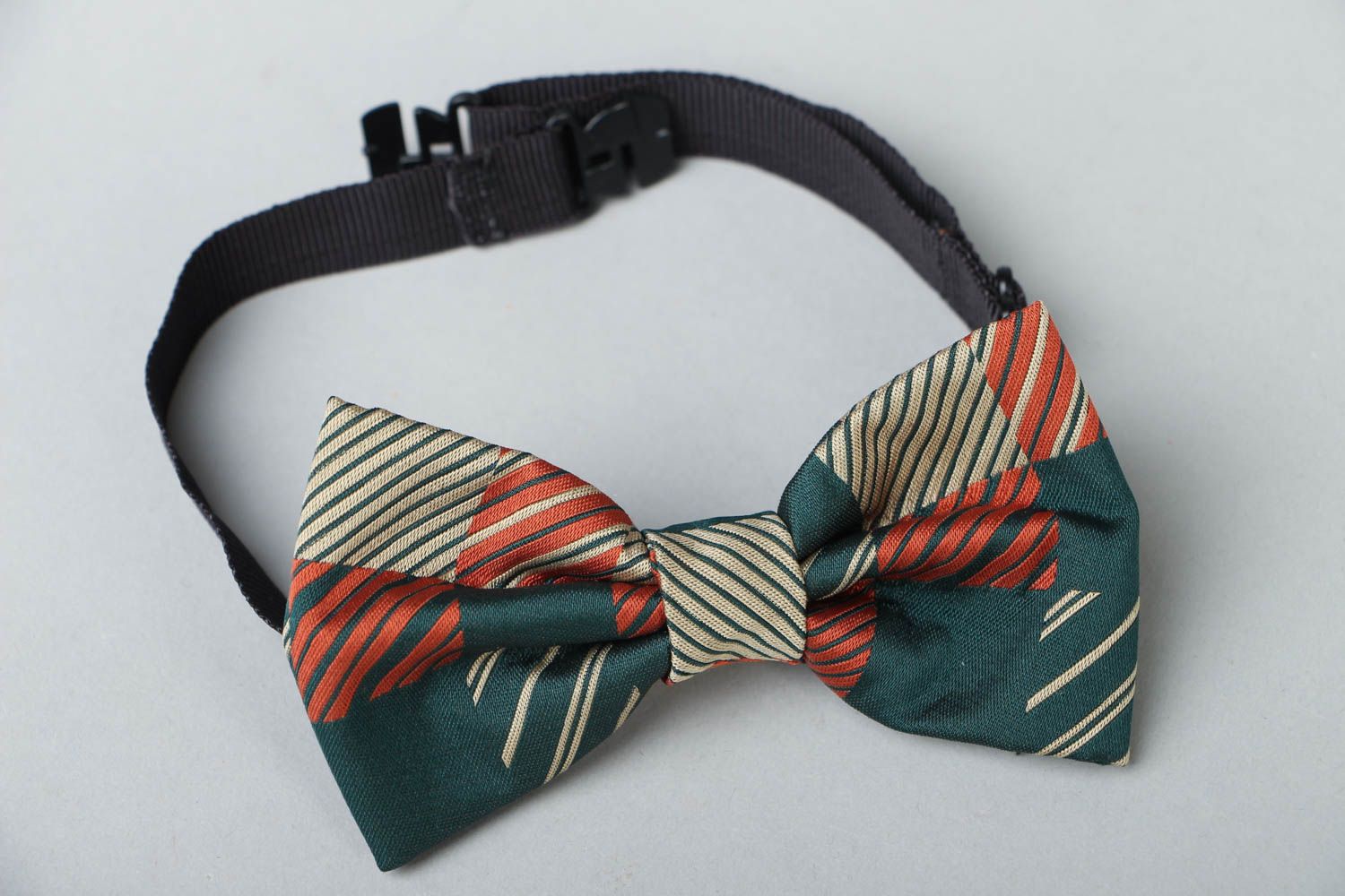 Текстильный галстук-бабочка ручной работы фото 1
