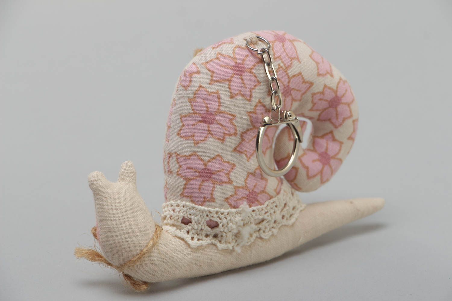 Handmade doft toy keychain snail made of cotton beautiful present for children photo 3
