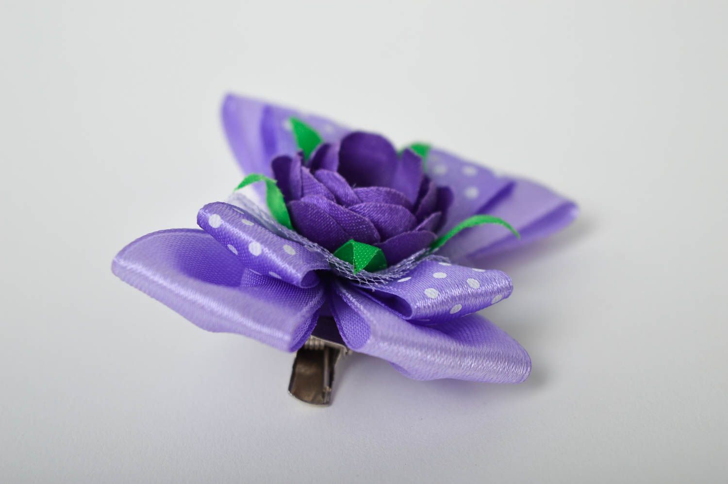 Handmade Haar Spange festlicher Haarschmuck Blüte fürs Haar aus Atlas violett foto 4