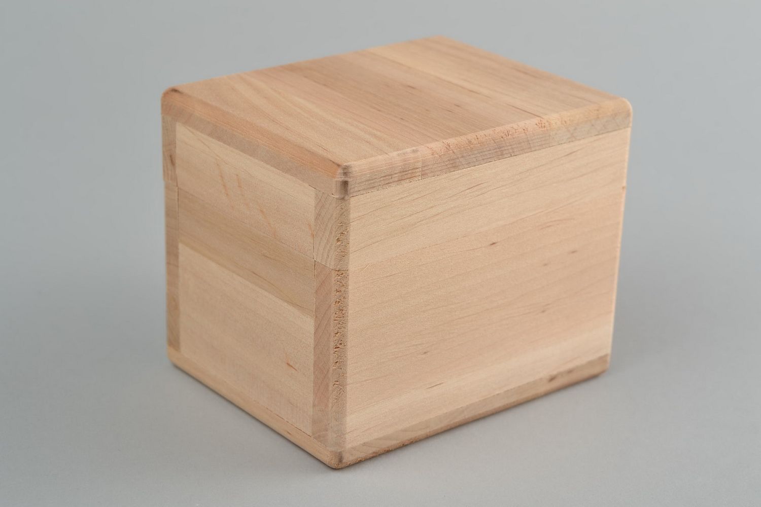 Petite boîte en bois brut écologique d'aune à décorer originale faite main photo 3