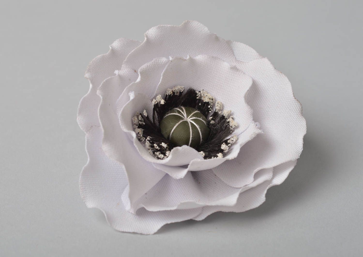 Haarschmuck Blume handmade Brosche Blume Stoff Haarklammer mit Blumen in Weiß foto 2