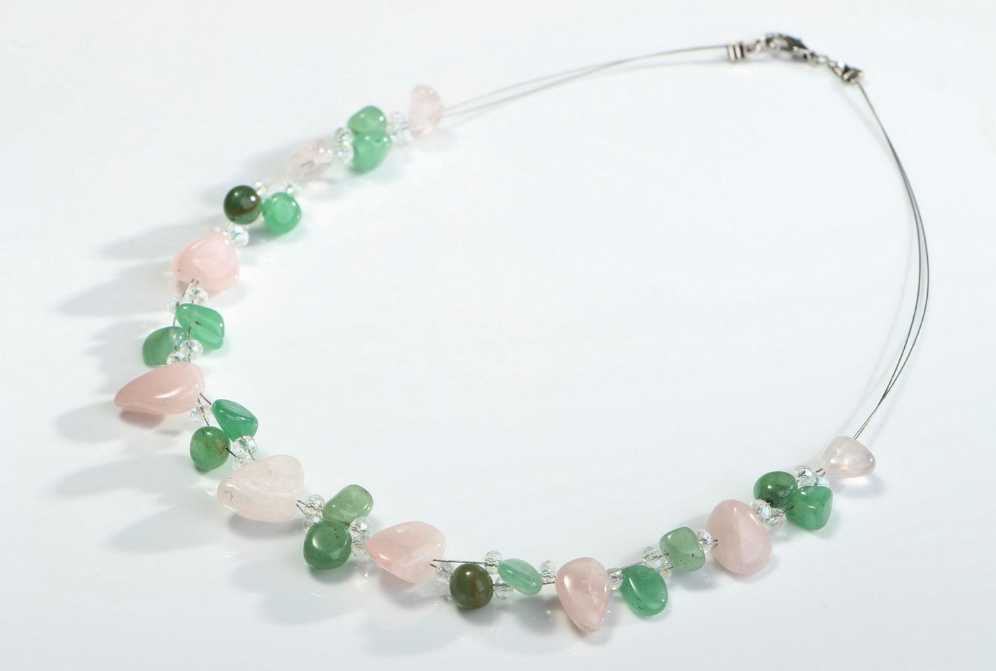 Chocker necklace with quartz and nephrite photo 2