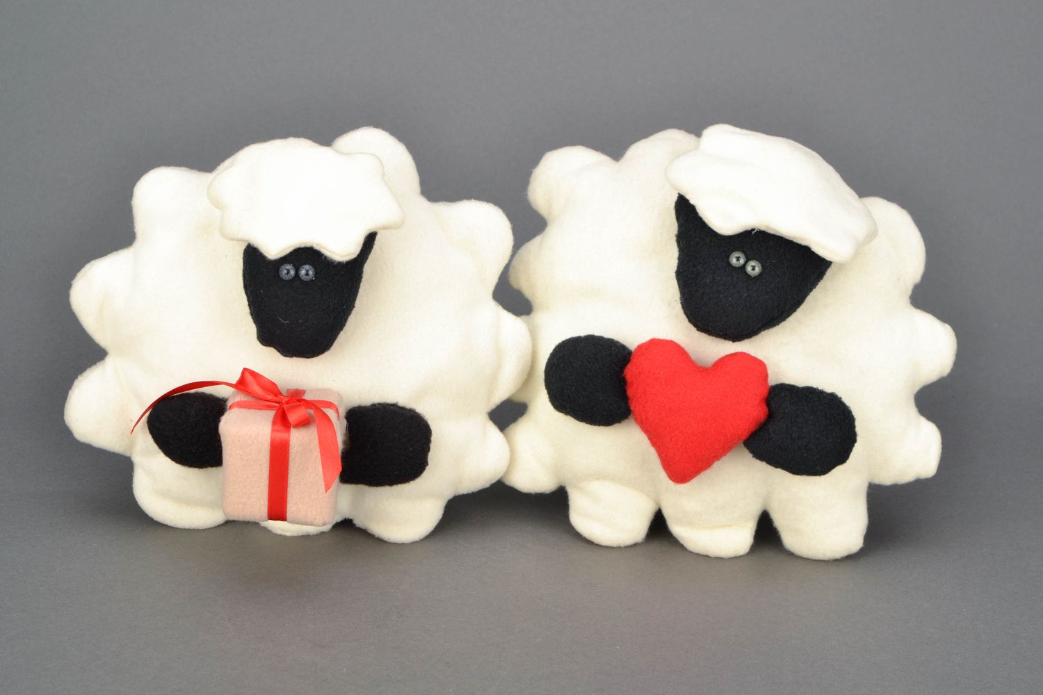Fabric toy sheep for children photo 2