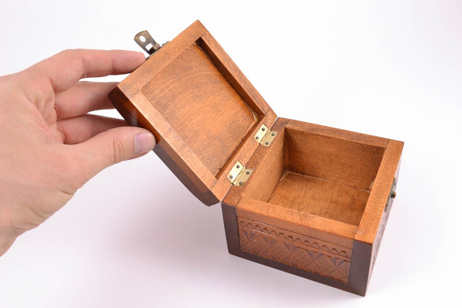 Boîte à bijoux fait main Coffret à bijoux en bois Décoration maison originale photo 2
