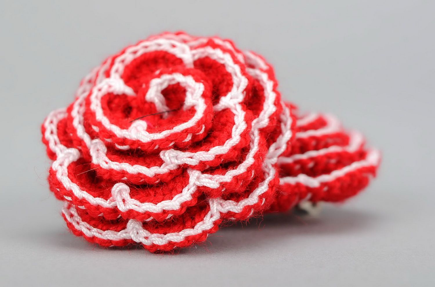 Set of knitted hairpins Roses photo 5