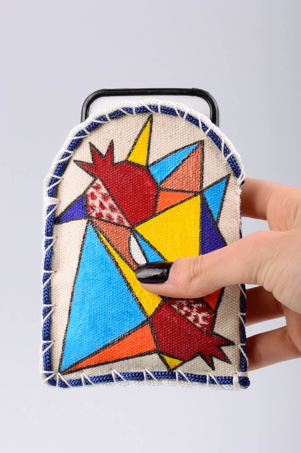 Чехол для телефона из ткани расписной красивый необычный цветной ручная работа фото 3