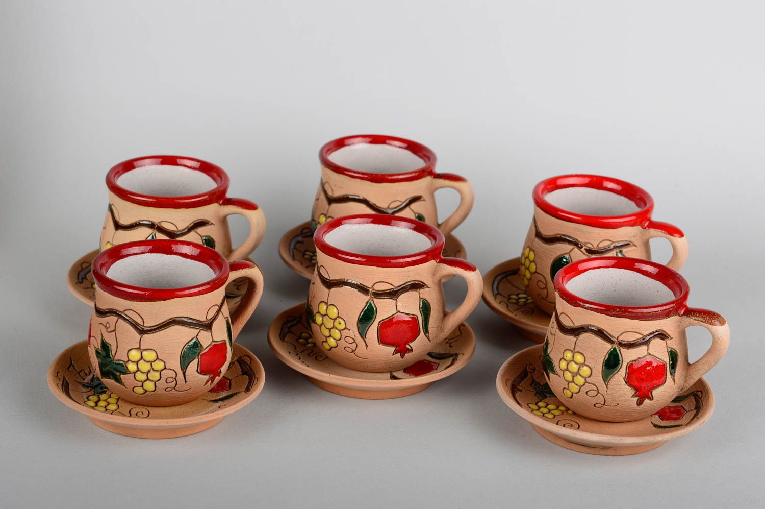 Srt of 6 six ceramic hot wine cups with handles, saucers, and hand-paintings photo 1