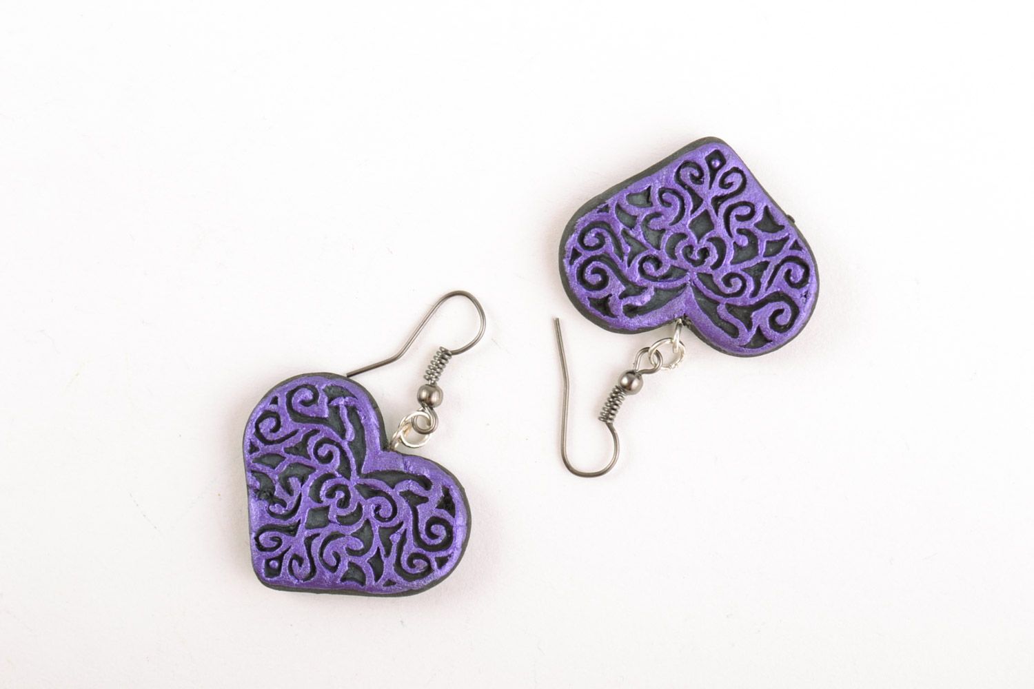 Black and violet handmade designer clay earrings with painting for women photo 5