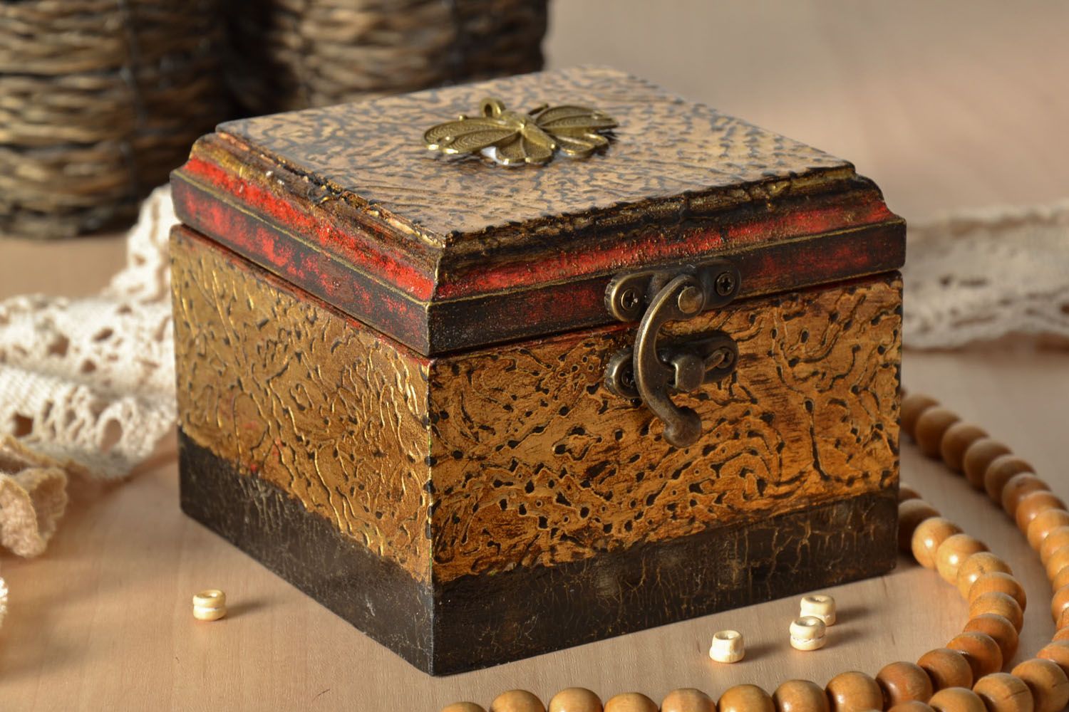 Handmade jewelry box in vintage style photo 1