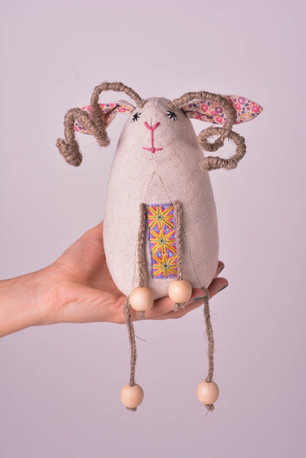 Игрушка коза ручной работы детская игрушка лняная этническая мягкая игрушка фото 2