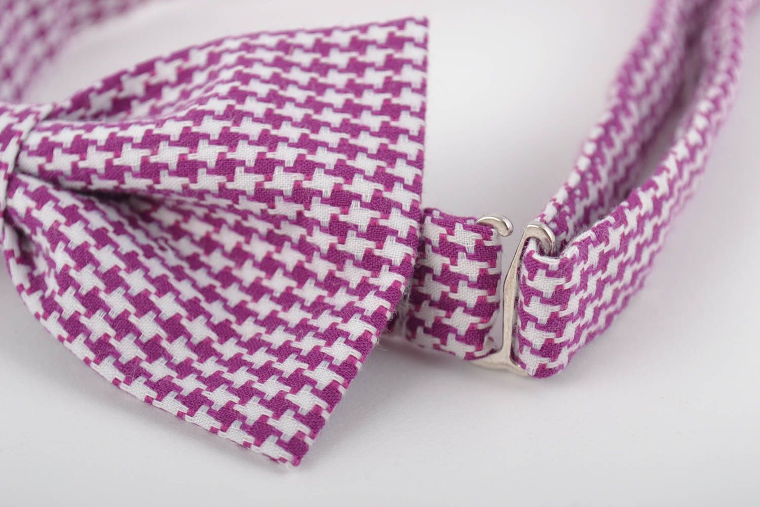 Beautiful handmade designer elegant fabric bow tie with motley coloring photo 2