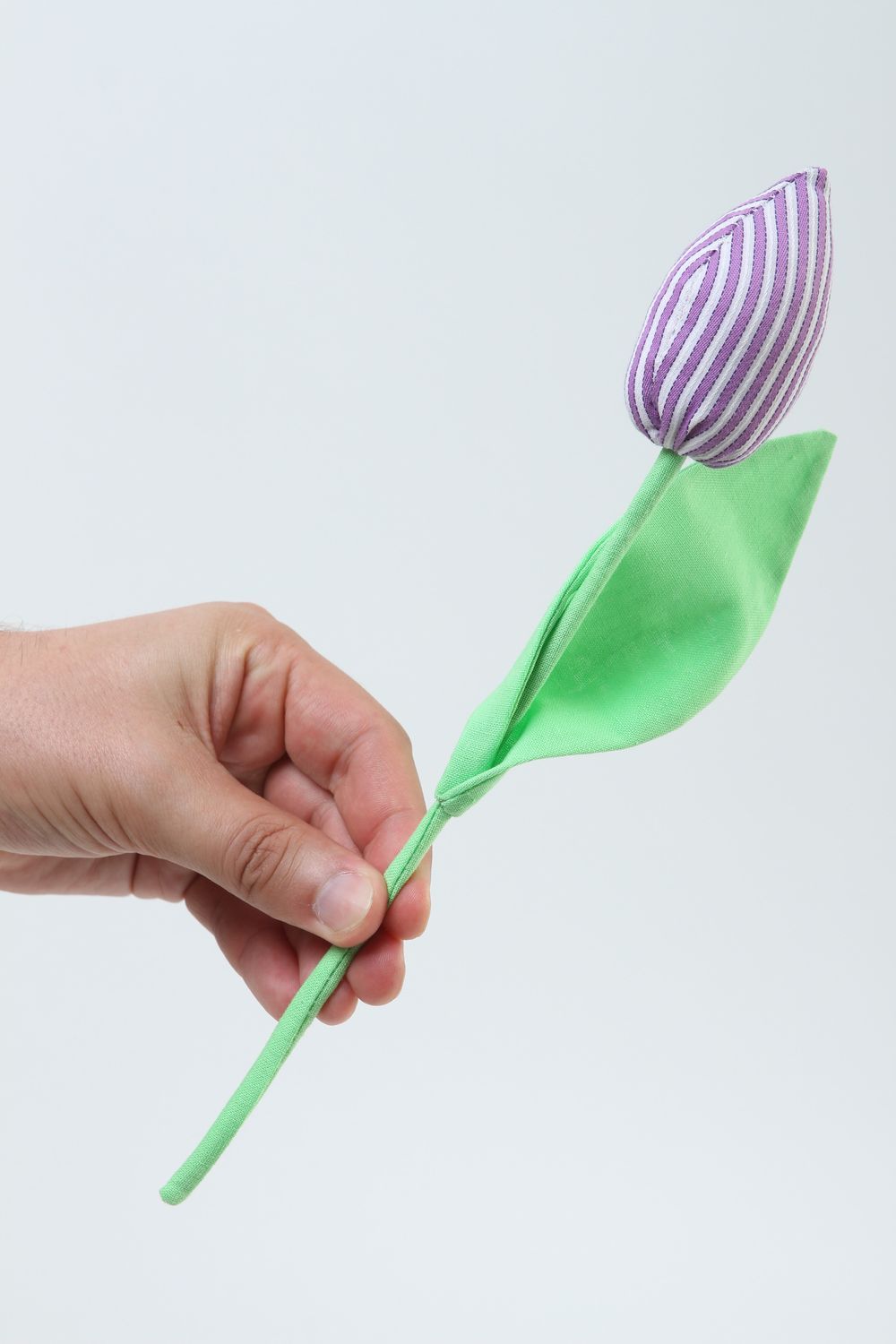 Flor de tela hecha a mano tulipán artificial violeta elemento decorativo foto 5