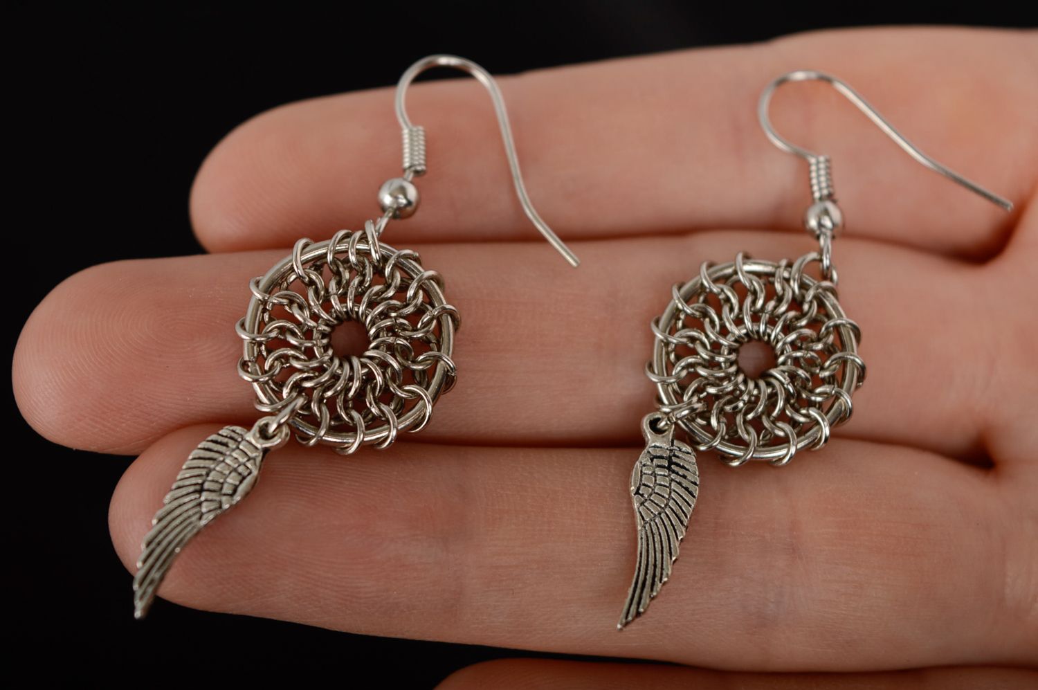 Handmade metal chainmaille earrings with pendant wings photo 3