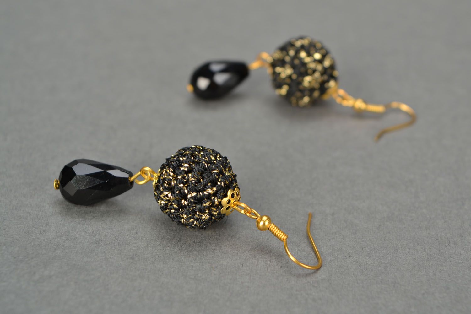 Crochet earrings Golden Ball photo 1