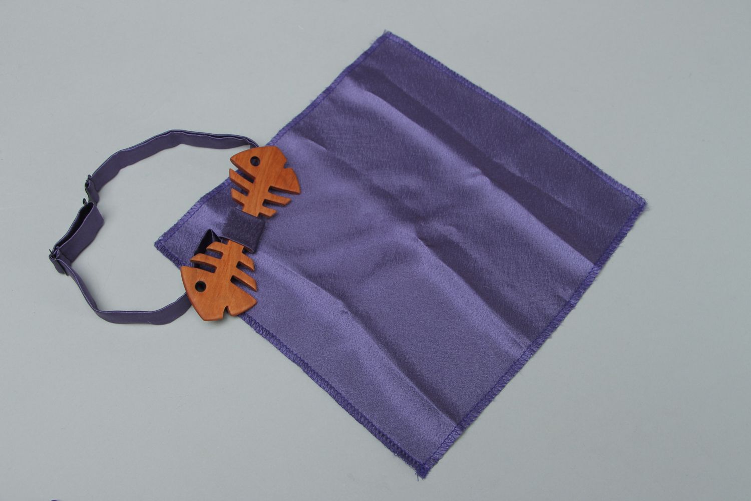 Pocket handkerchief and bow tie set photo 1