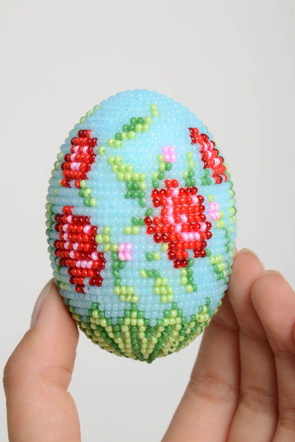 Пасхальное яйцо ручной работы пасхальный декор пасхальное украшение из бисера фото 5