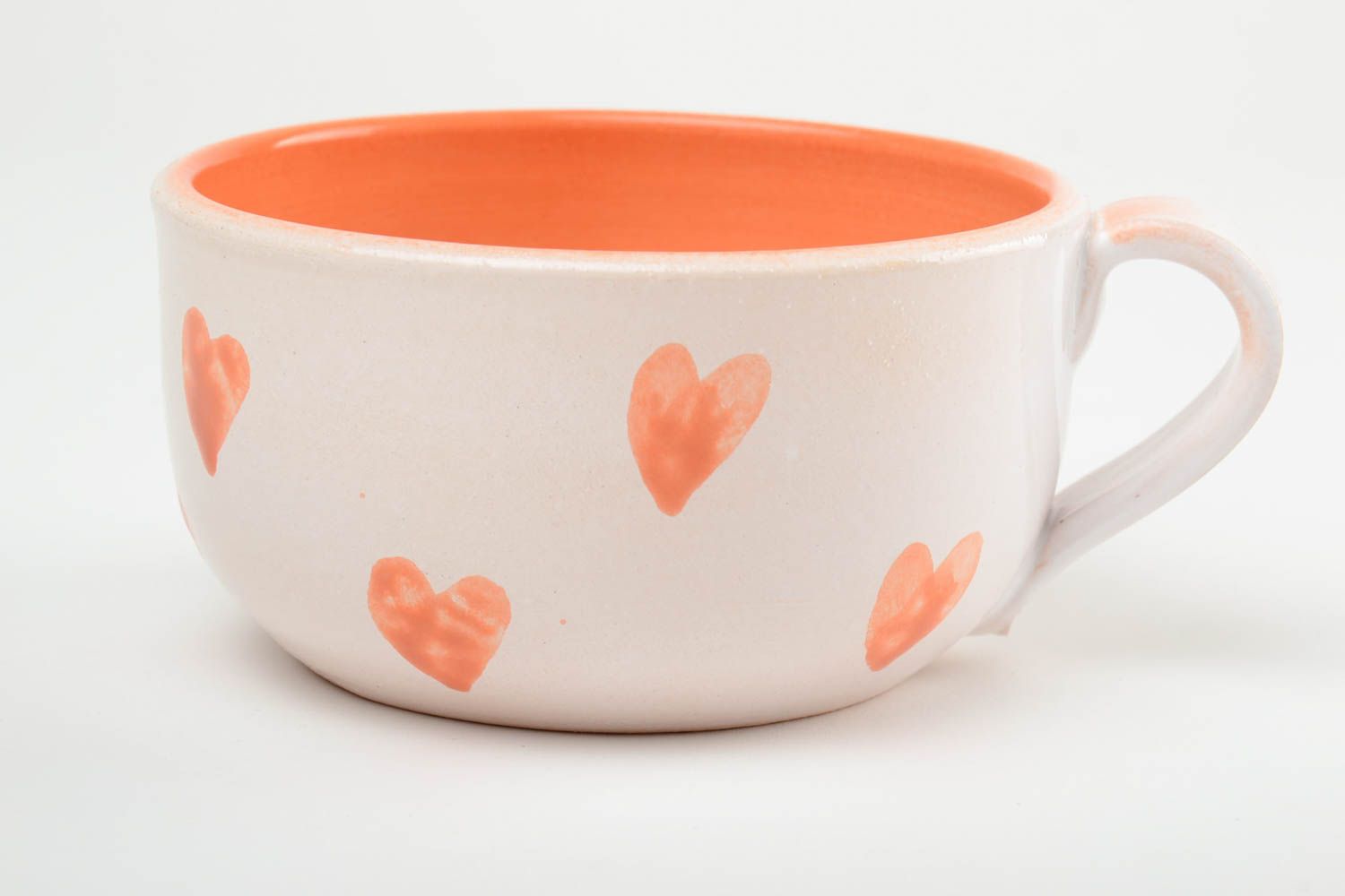 XXL ceramic coffee cup in white and orange color with heart pattern and handle photo 3