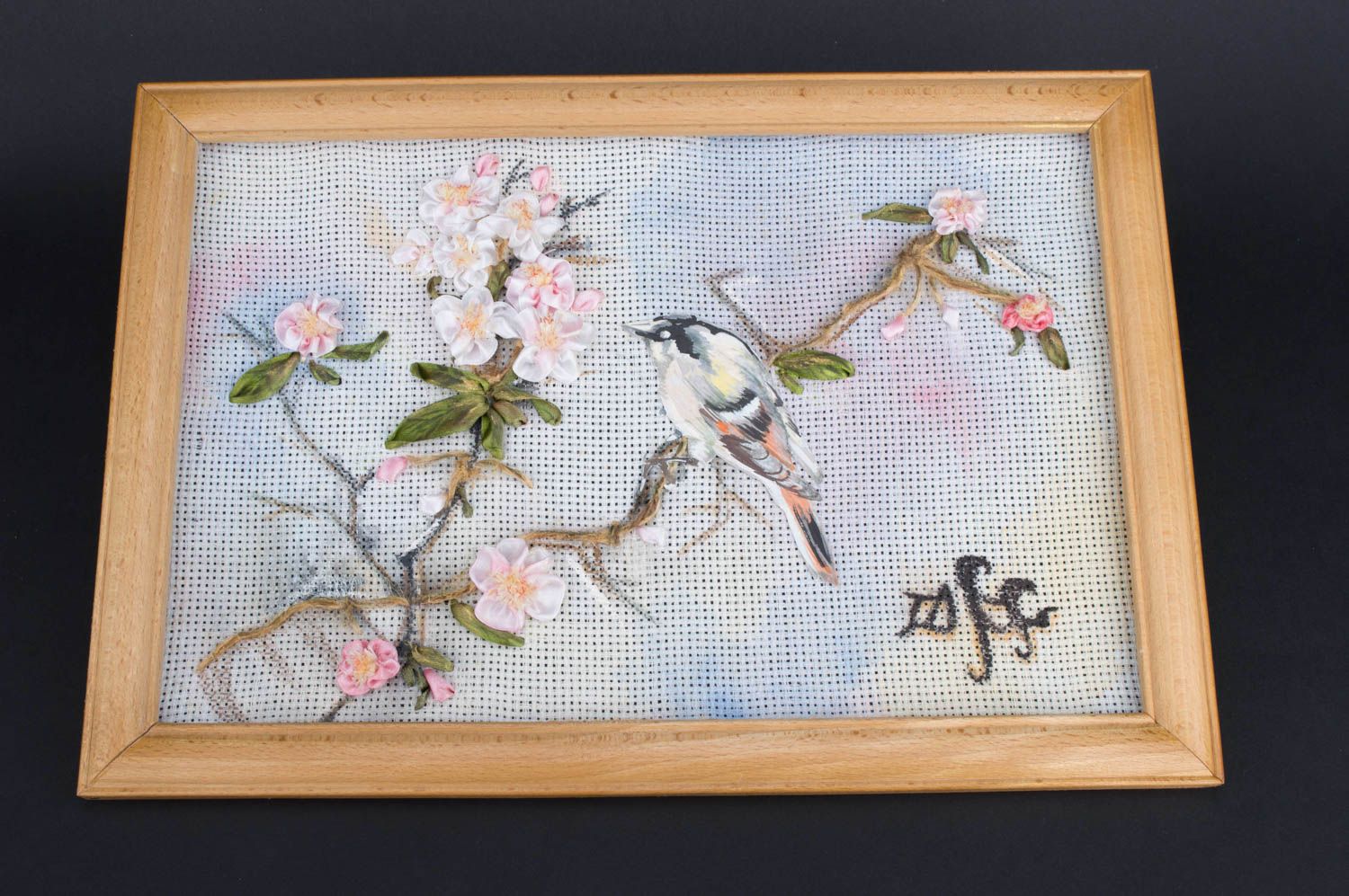 Handmade wall picture with ribbon embroidery home decor decorative use only photo 2