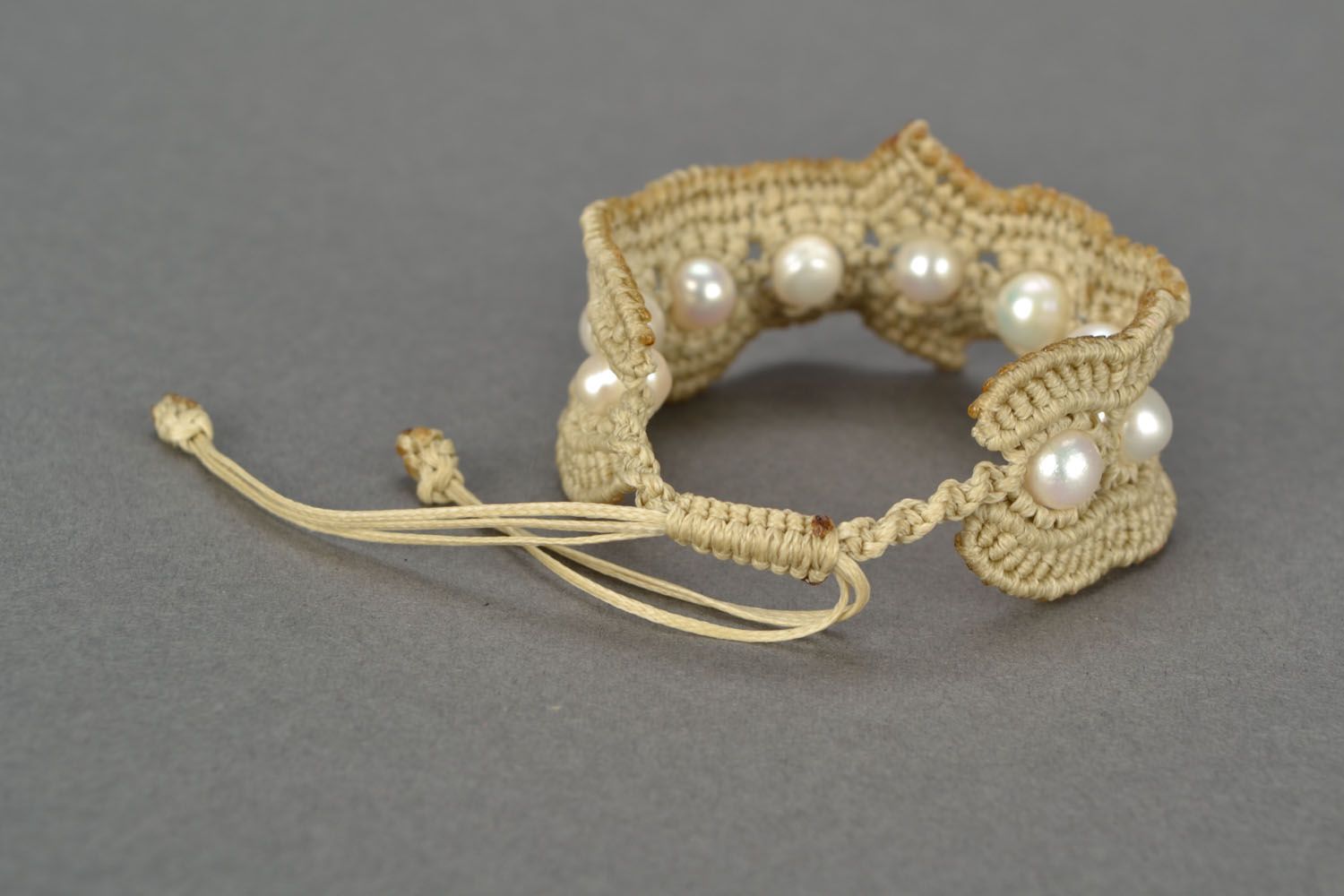Woven pearl bracelet photo 5