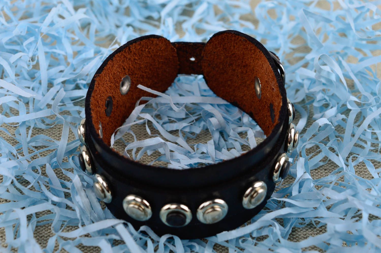 Оригинальный браслет ручной работы черный браслет из кожи дизайнерское украшение фото 1