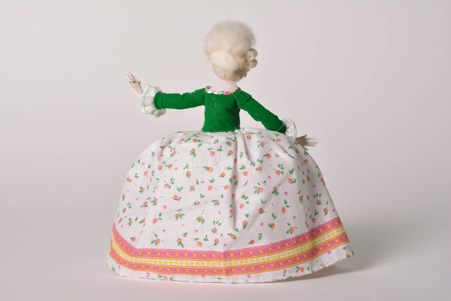 Puppe aus Textil Puppe handmade Deko für Zimmer Spielzeug Puppe elegante Dame foto 4
