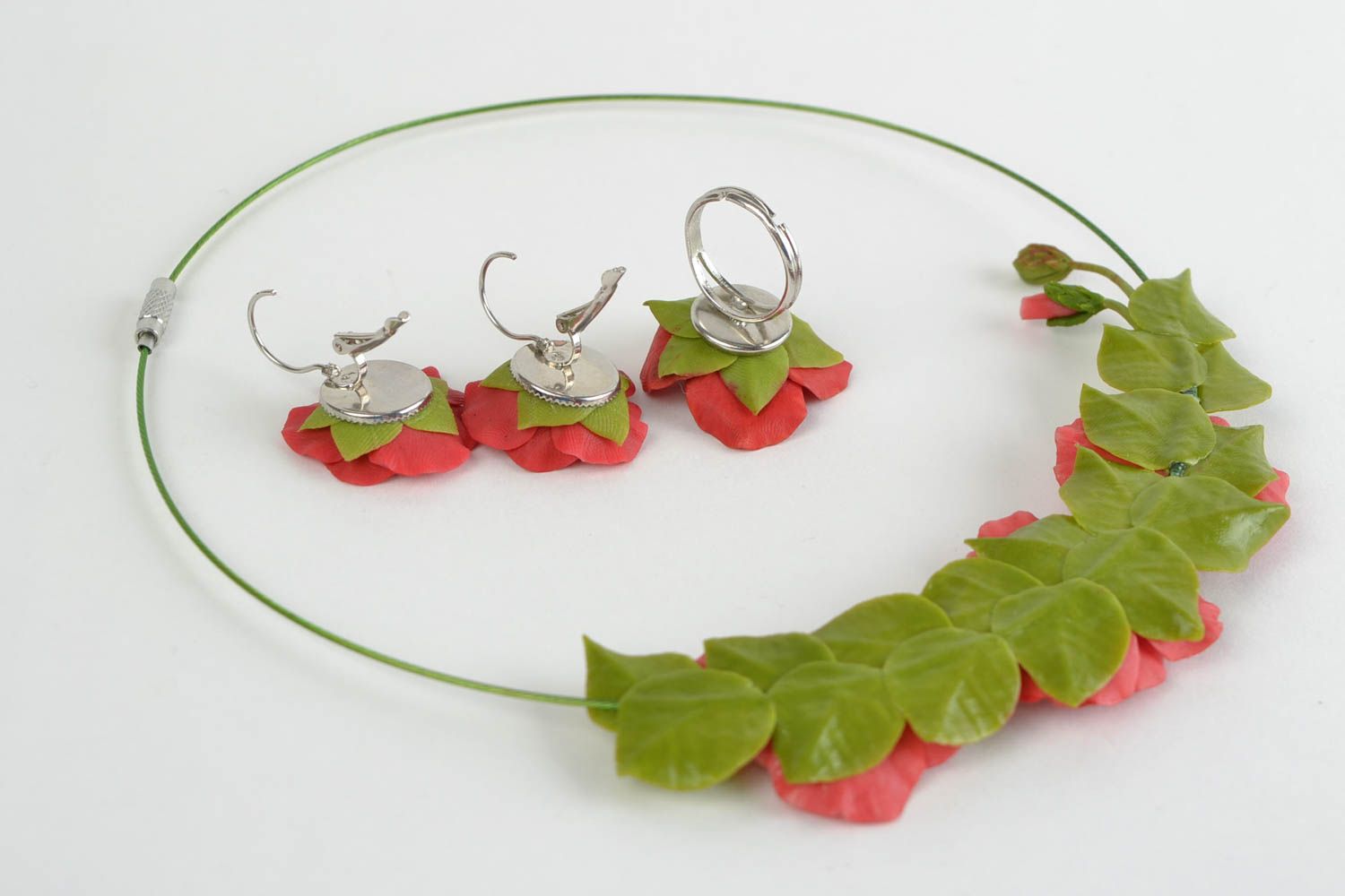 Set of handmade cold porcelain earrings necklace and ring with red poppies photo 5