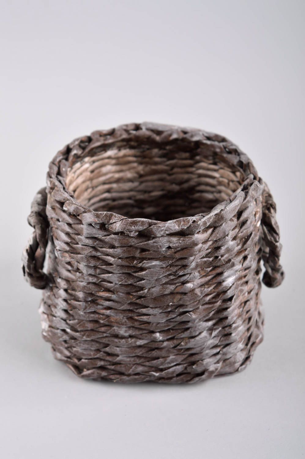 Handmade unusual paper basket stylish woven basket interior decor ideas photo 2