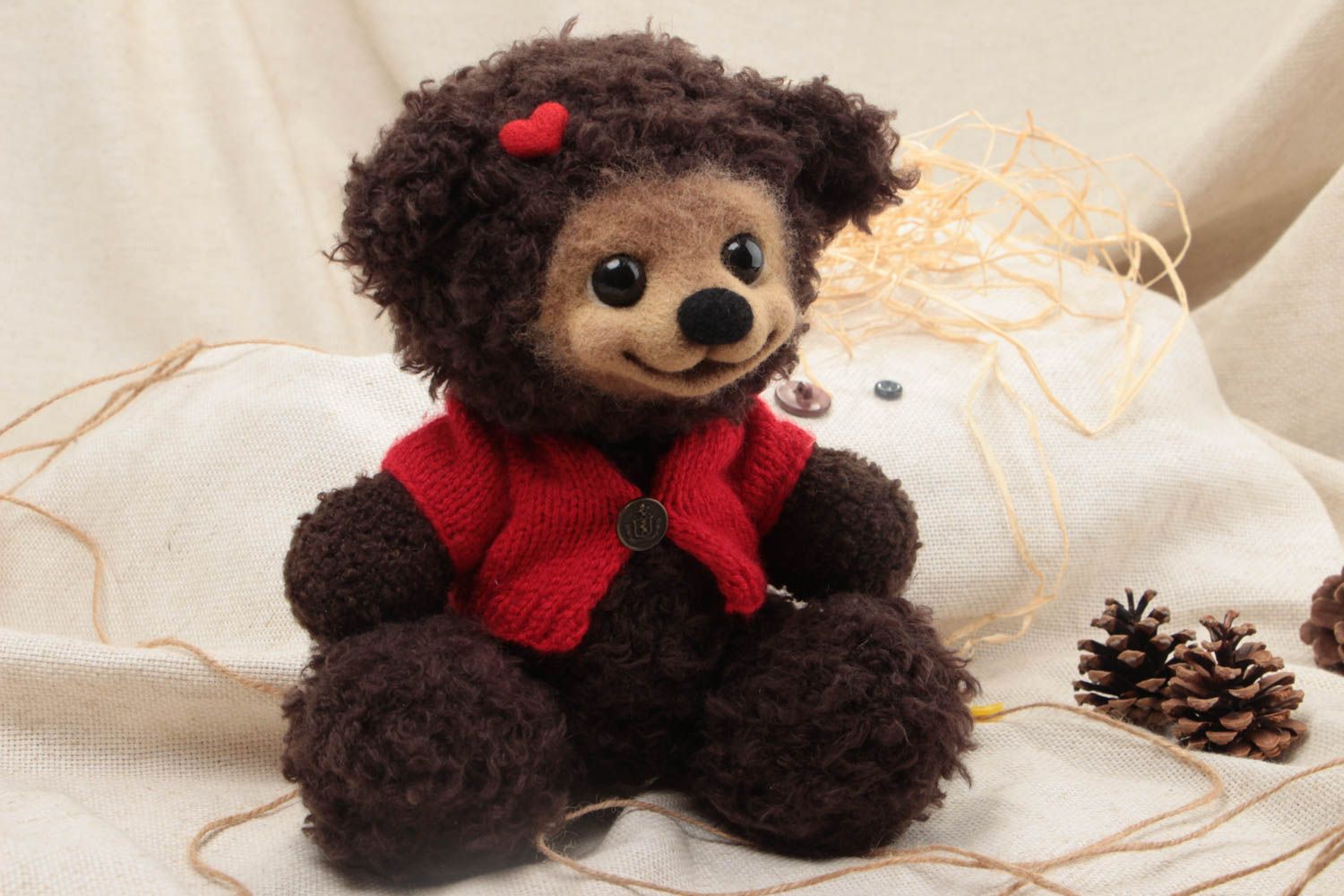Вязаный крючком медведь игрушка из шерсти и фактурной пряжи коричневый хенд мейд фото 1