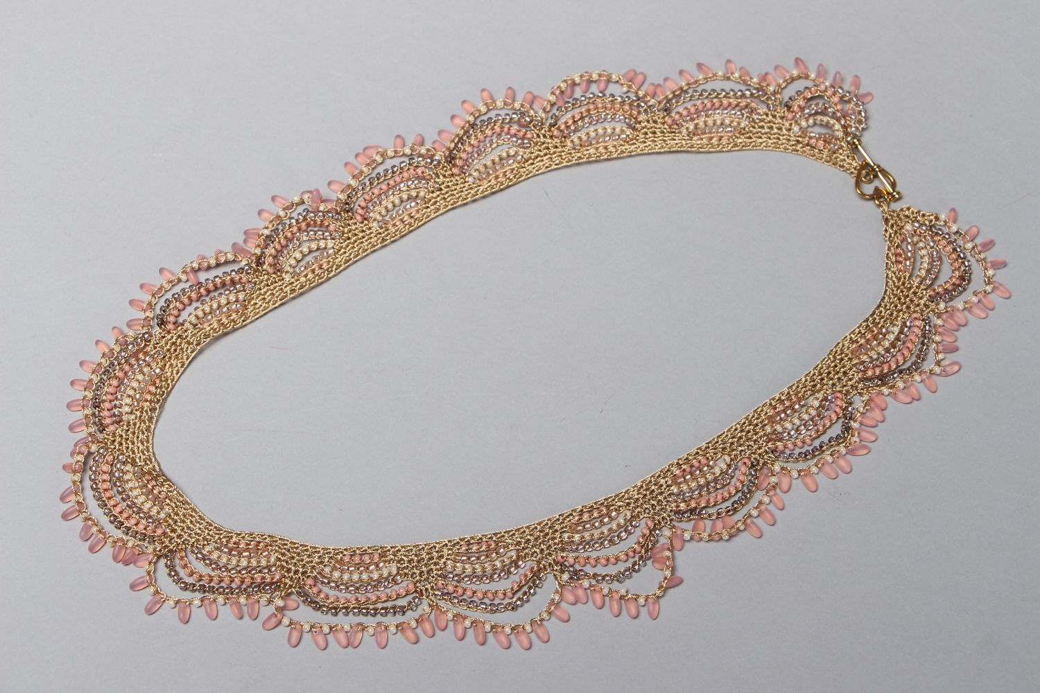 Gentle romantic lacy crochet necklace photo 1
