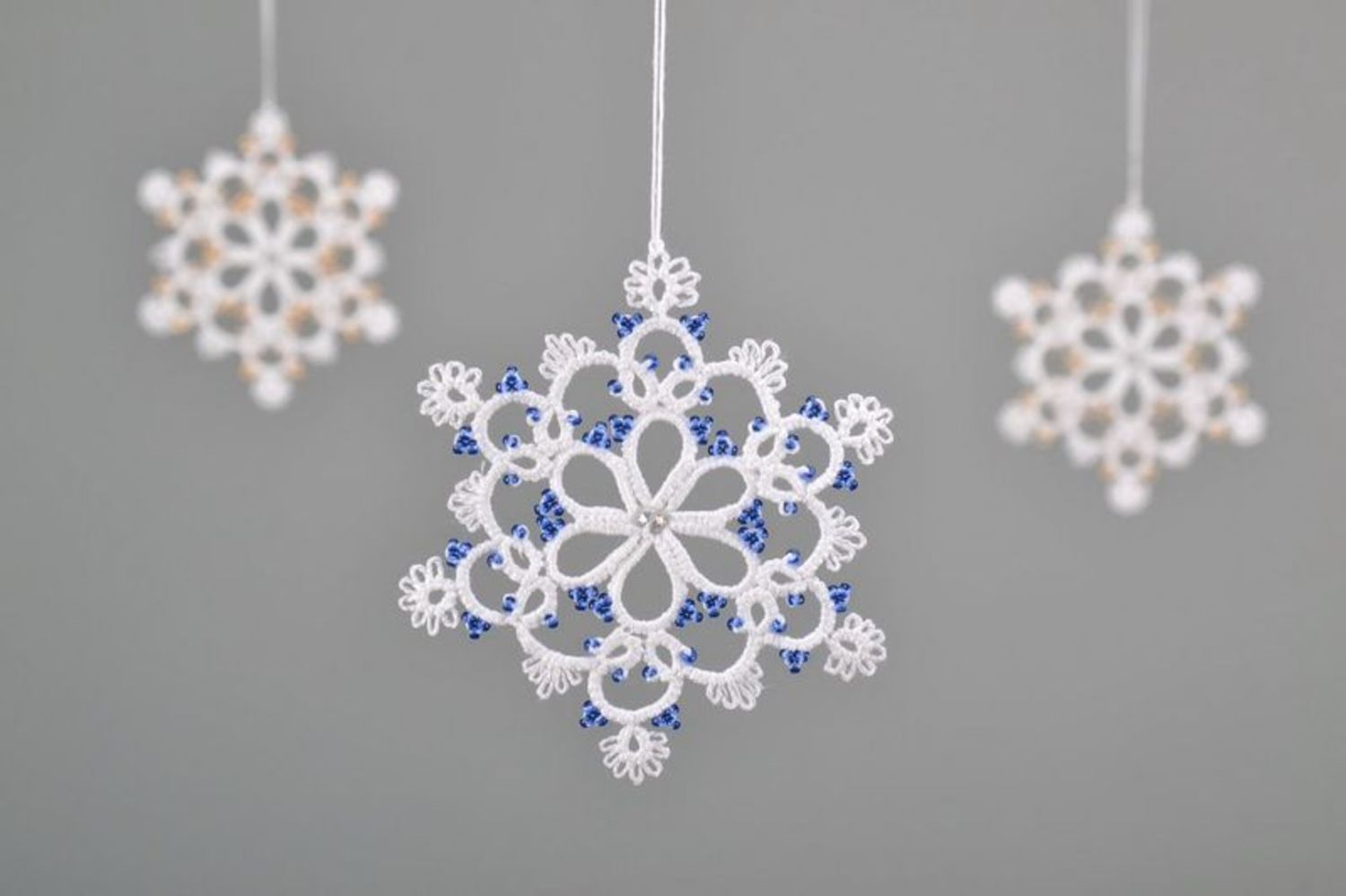 Christmas tree lace hanging decoration made of cotton Snowflake photo 1