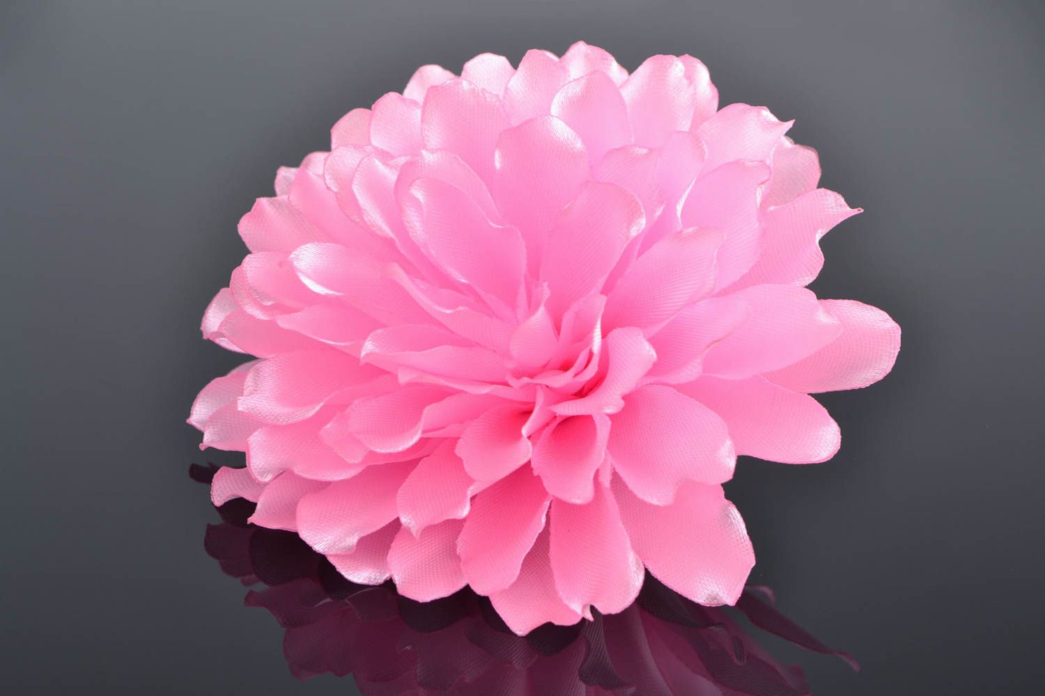 Élastique à cheveux Fleur rose grande belle en rubans de satin faite main photo 1