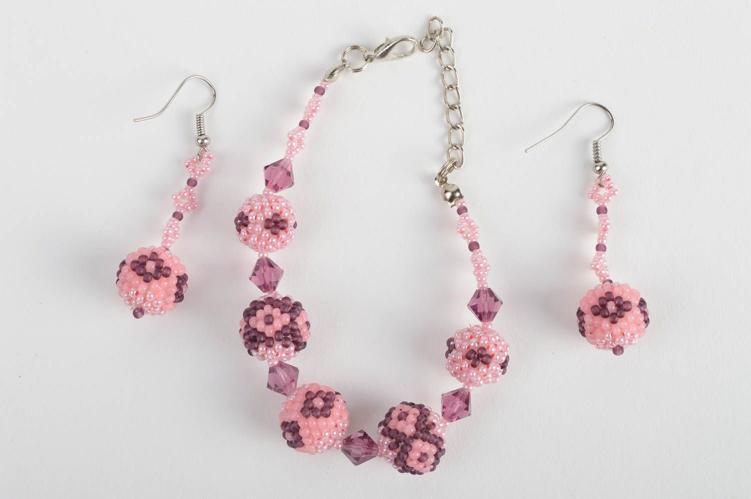 Handmade pink beaded jewelry set dangle earrings and wrist bracelet 2 items photo 2