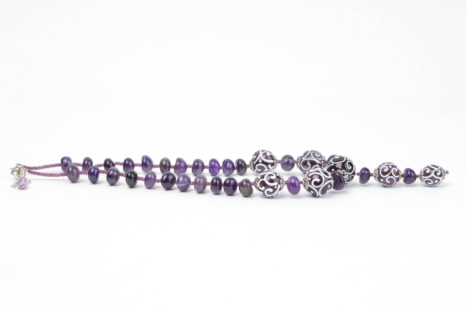 Collier fantaisie Bijou fait main perles de verre violettes Accessoire femme photo 3