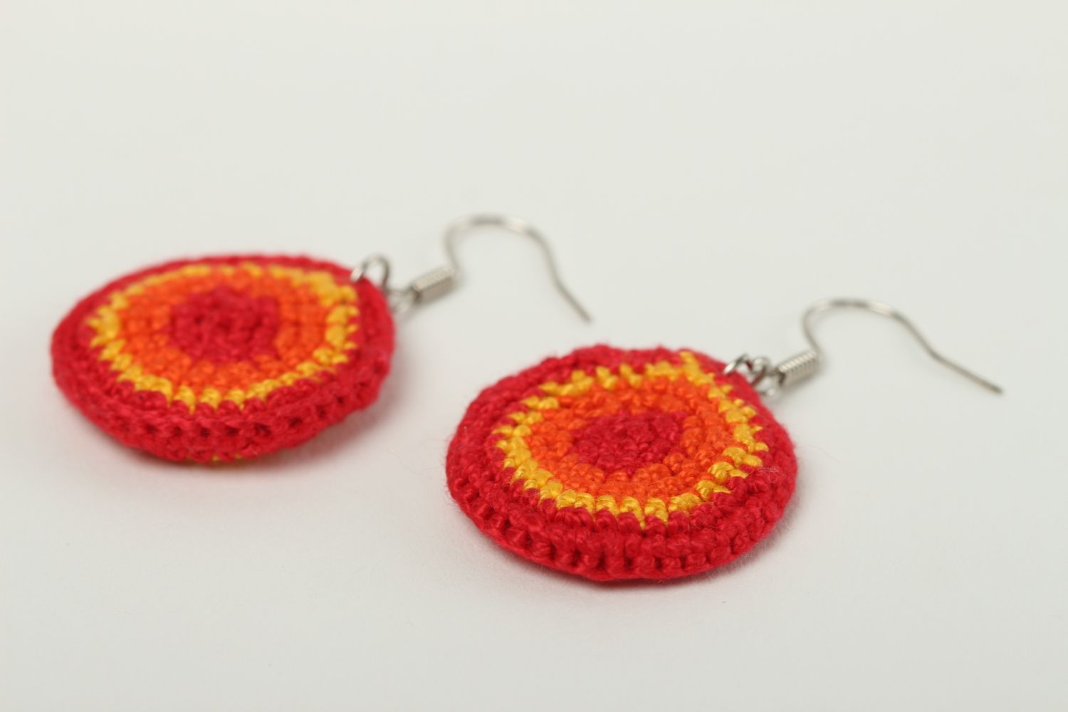 Handmade gehäkelte Ohrringe orange rot Designer Schmuck Accessoire für Frauen  foto 3