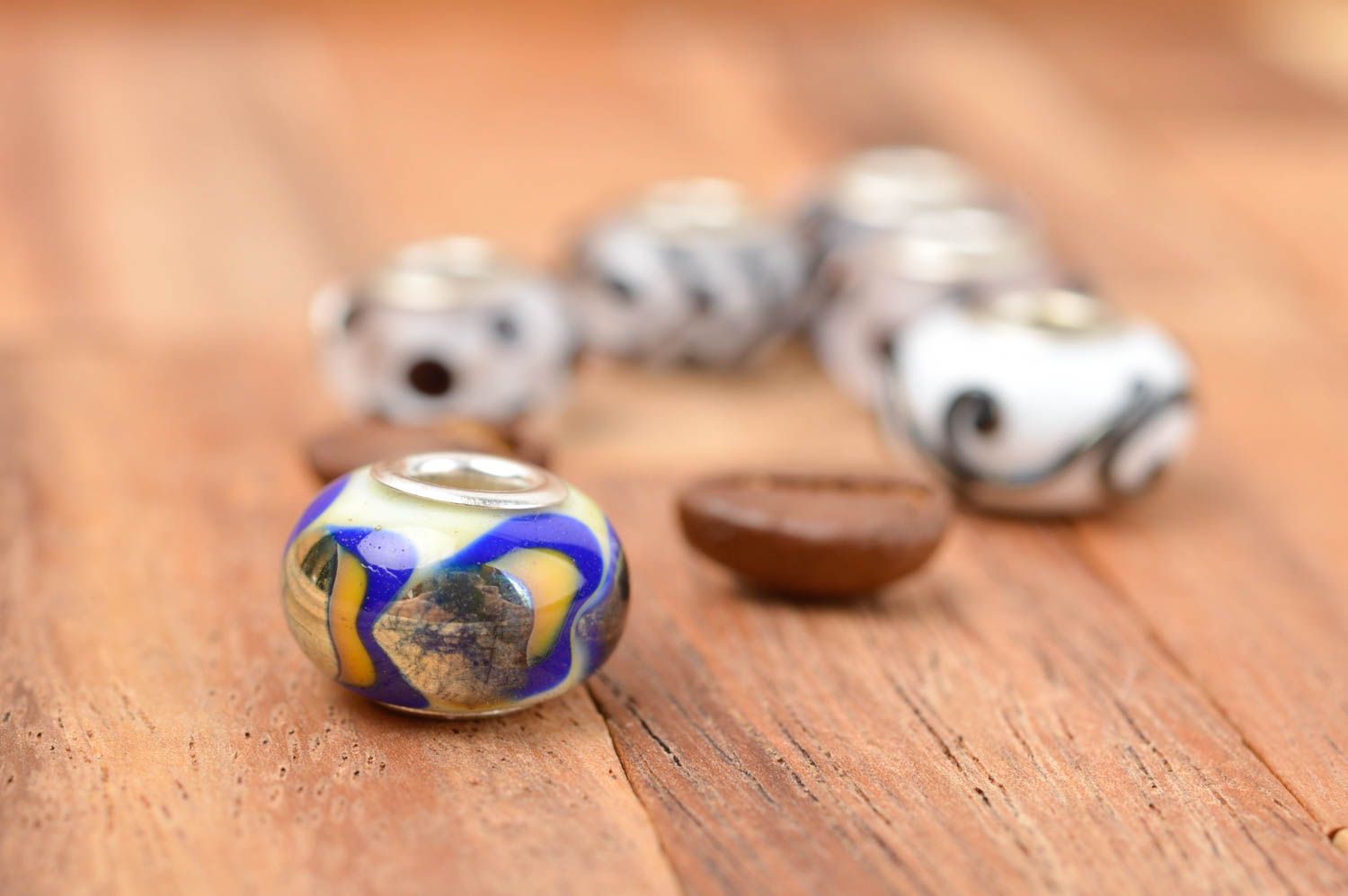 Stylish handmade glass bead jewelry making ideas art and craft small gifts photo 1