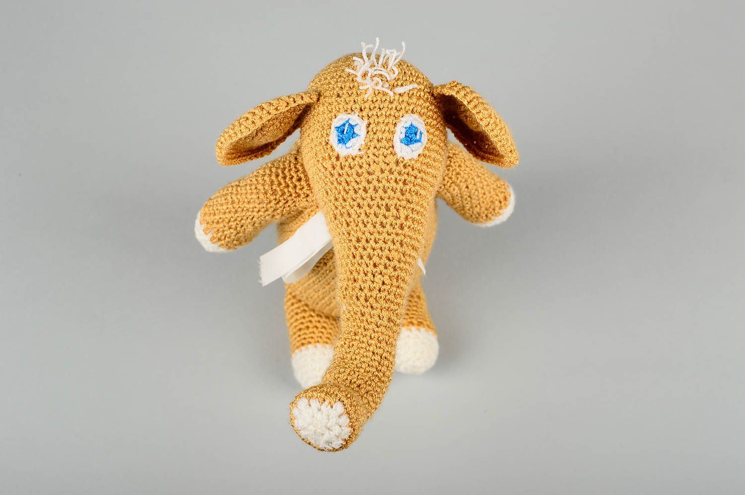 Jouet éléphant brun fait main Peluche tricot en coton au crochet Déco chambre photo 3