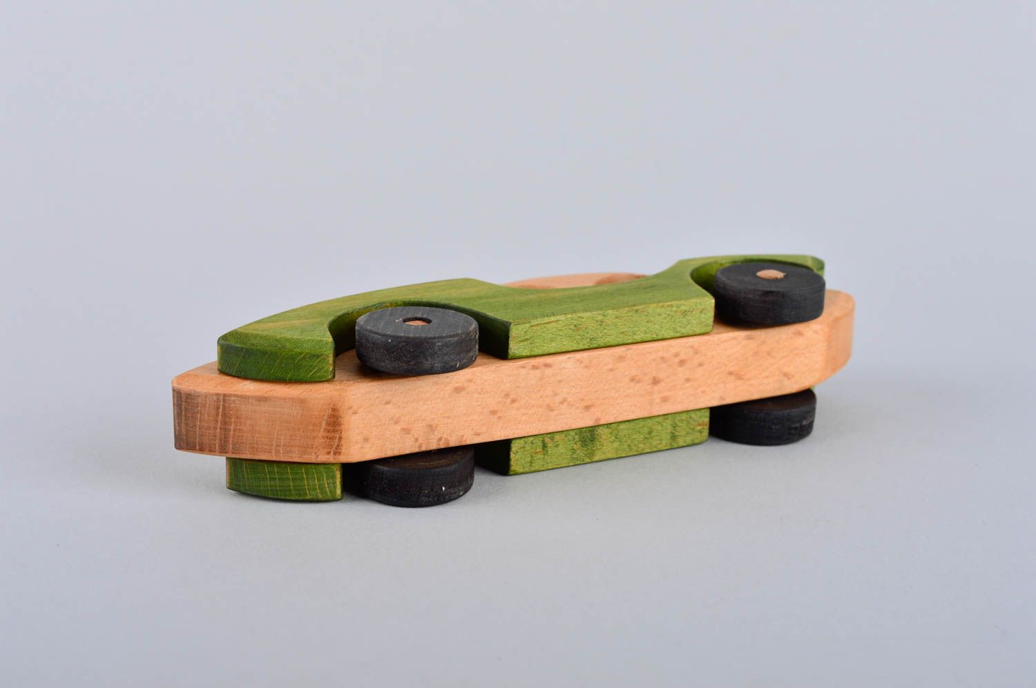 Игрушка ручной работы деревянная игрушка машинка маленькая игрушка из дерева фото 4