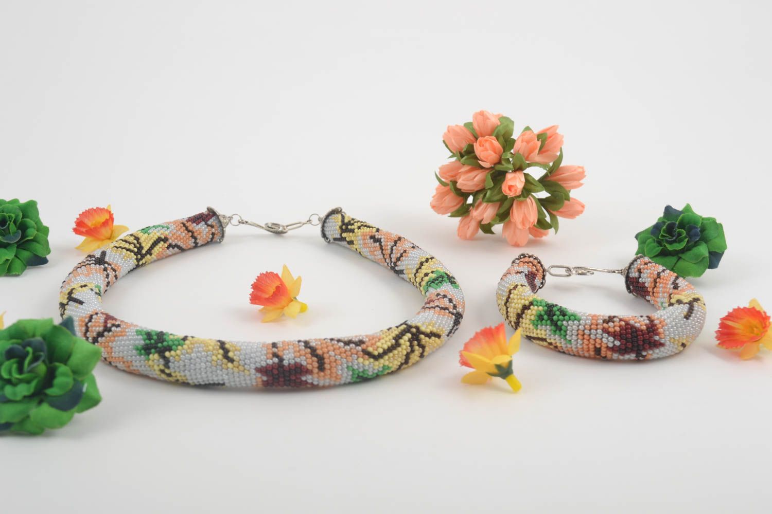 Elegant unusual necklace handmade stylish bracelet beautiful jewelry set photo 1