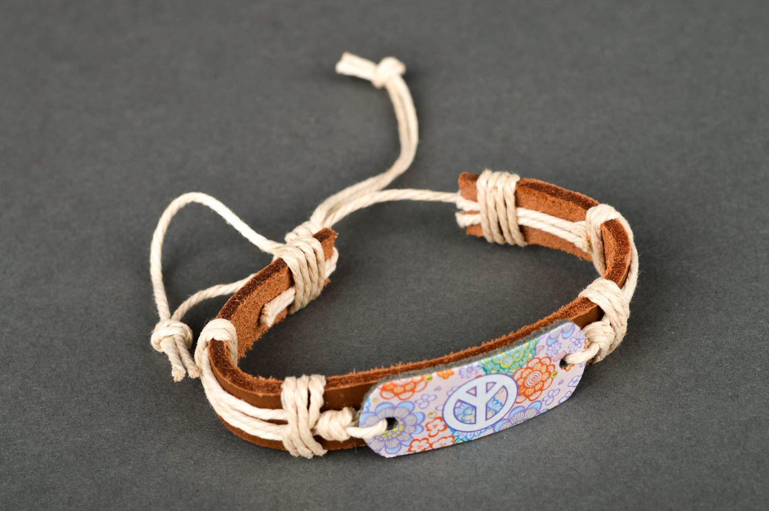 Bracelet en cuir et cordon Bijou fait main style hippie Cadeau pour fille photo 2