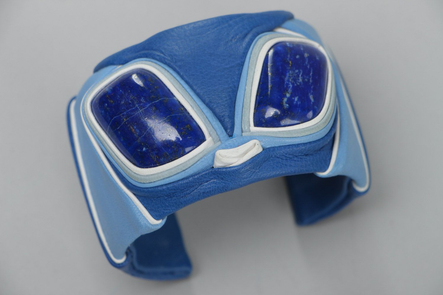Handmade genuine leather broad wrist bracelet of blue color with lazuli stone photo 2