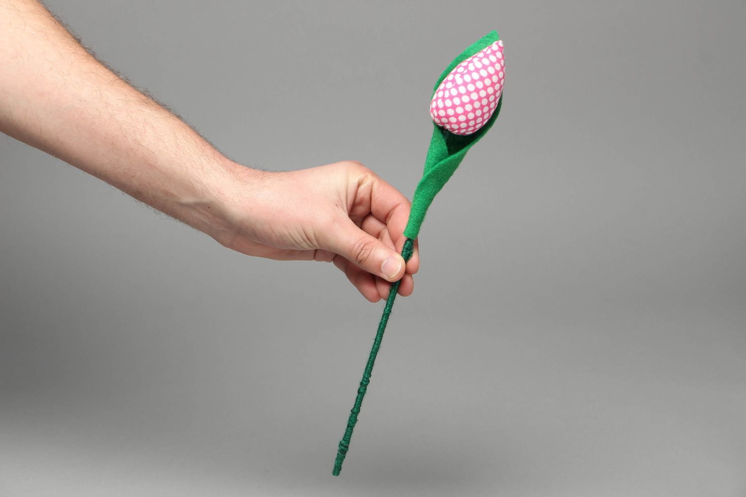 Tulipe artificielle en tissu faite main photo 3